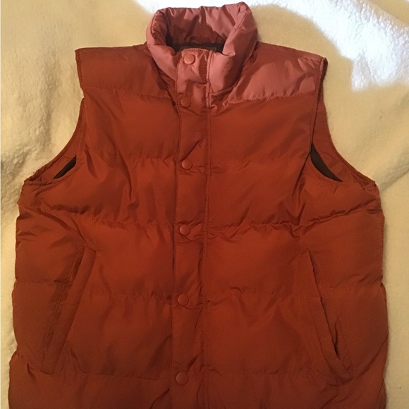 St. John's Bay Jackets & Blazers - St John’s Bay Puffy vest burnt orange Medium puffer